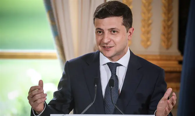 Ukraine’s Jewish president thinks Jews especially should invest in his