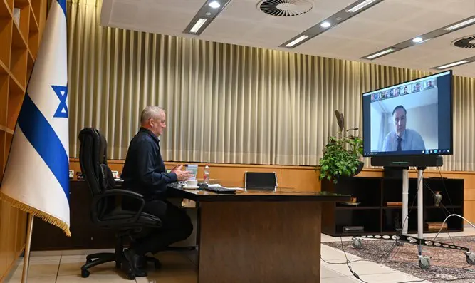 Justice Minister Benny Gantz speaks with Facebook and Tik-Tok Executives