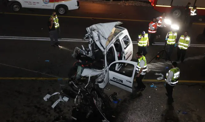 Scene of bus crash in northern Israel