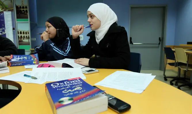 Jerusalem Arabs concerned over schoolbooks - Israel National News