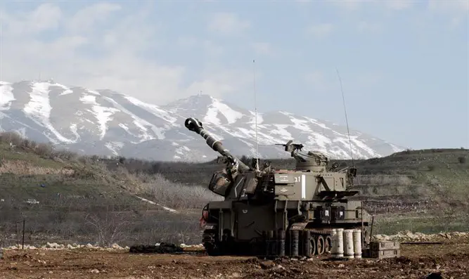 IDF artillery on northern border