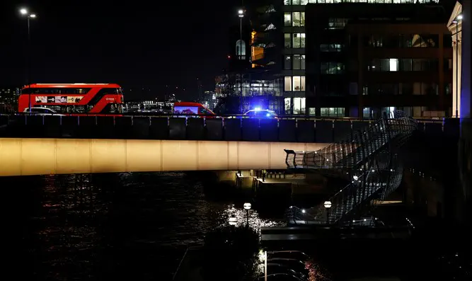 Police vehicle at site of London Bridge attack