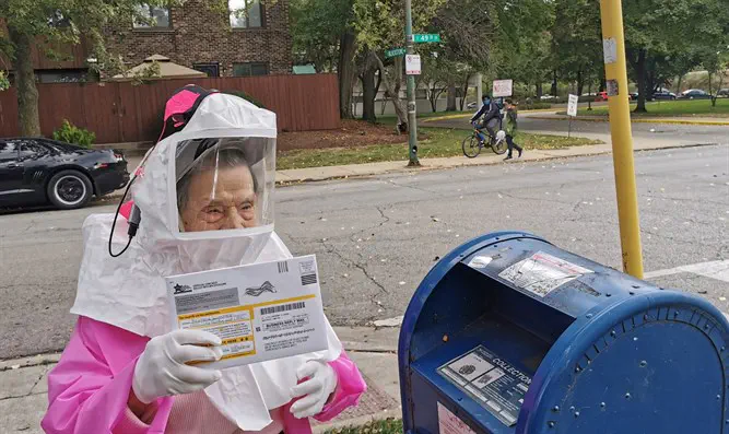 102-year-old Jewish grandma goes viral for mailing absentee ballot in hazmat suit – In Other News…