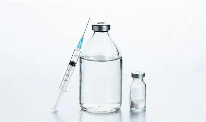 Vaccine kit